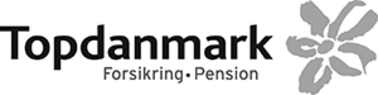 Logo for Topdanmark, der tilbyder forsikring og pension. Teksten "Topdanmark" er fremhævet, efterfulgt af ordene "Forsikring" og "Pension". En stiliseret blomst er placeret til højre.